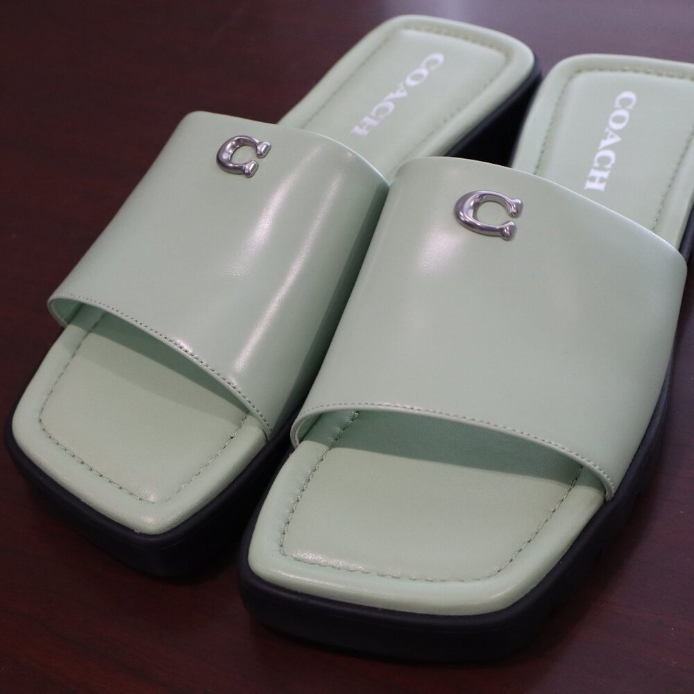 Coach Women's Florence Sandal - Picture 4 of 6